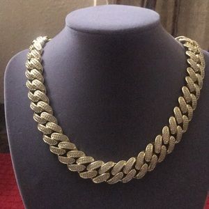 Diamonds double link 14 k gold is 21 inches